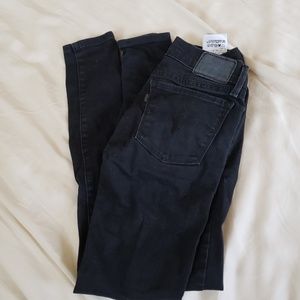 Black levi's